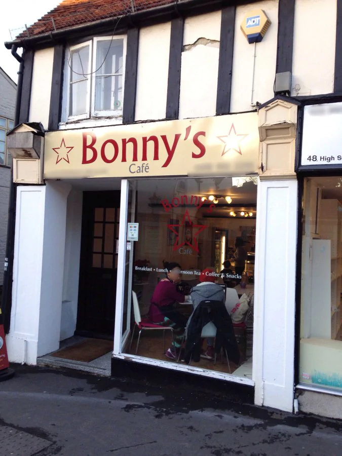 Bonny's Cafe